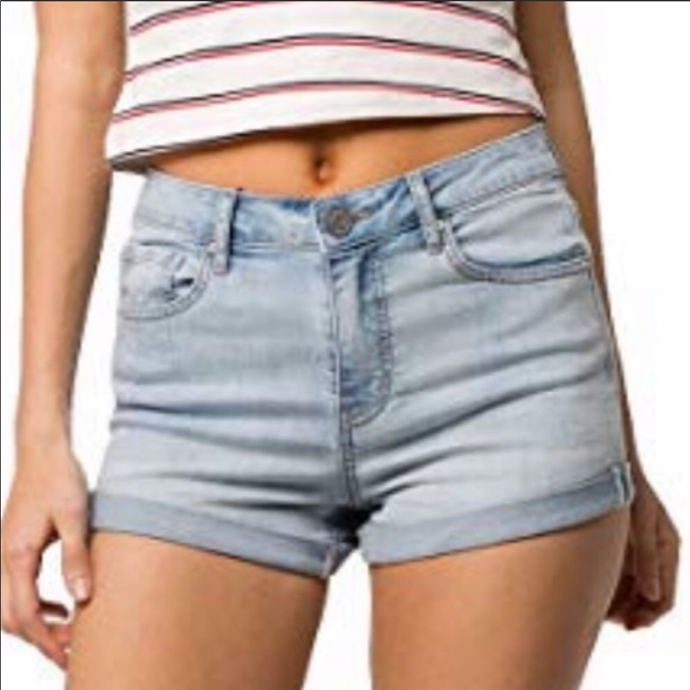 Garage denim shorts ( Montreal)